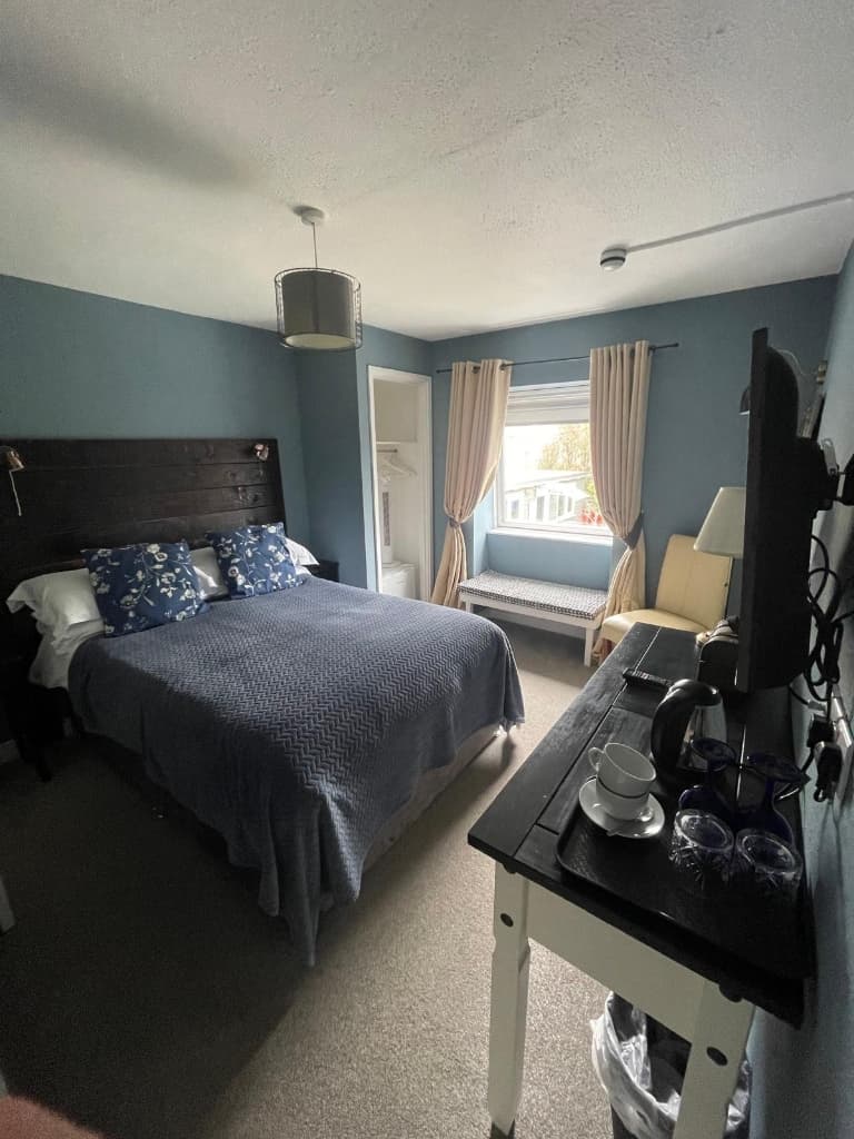 Double Room – Ensuite